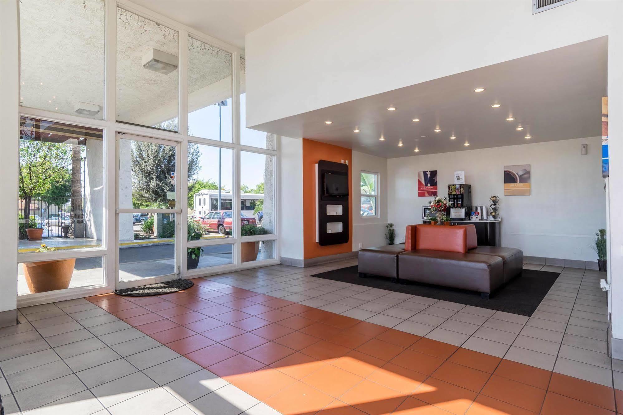 Motel 6-Redlands, CA Eksteriør billede