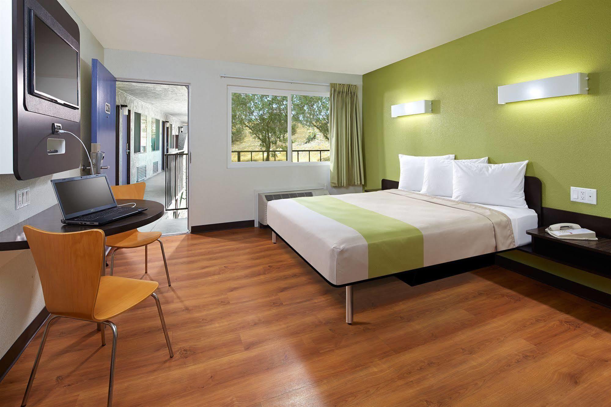Motel 6-Redlands, CA Eksteriør billede