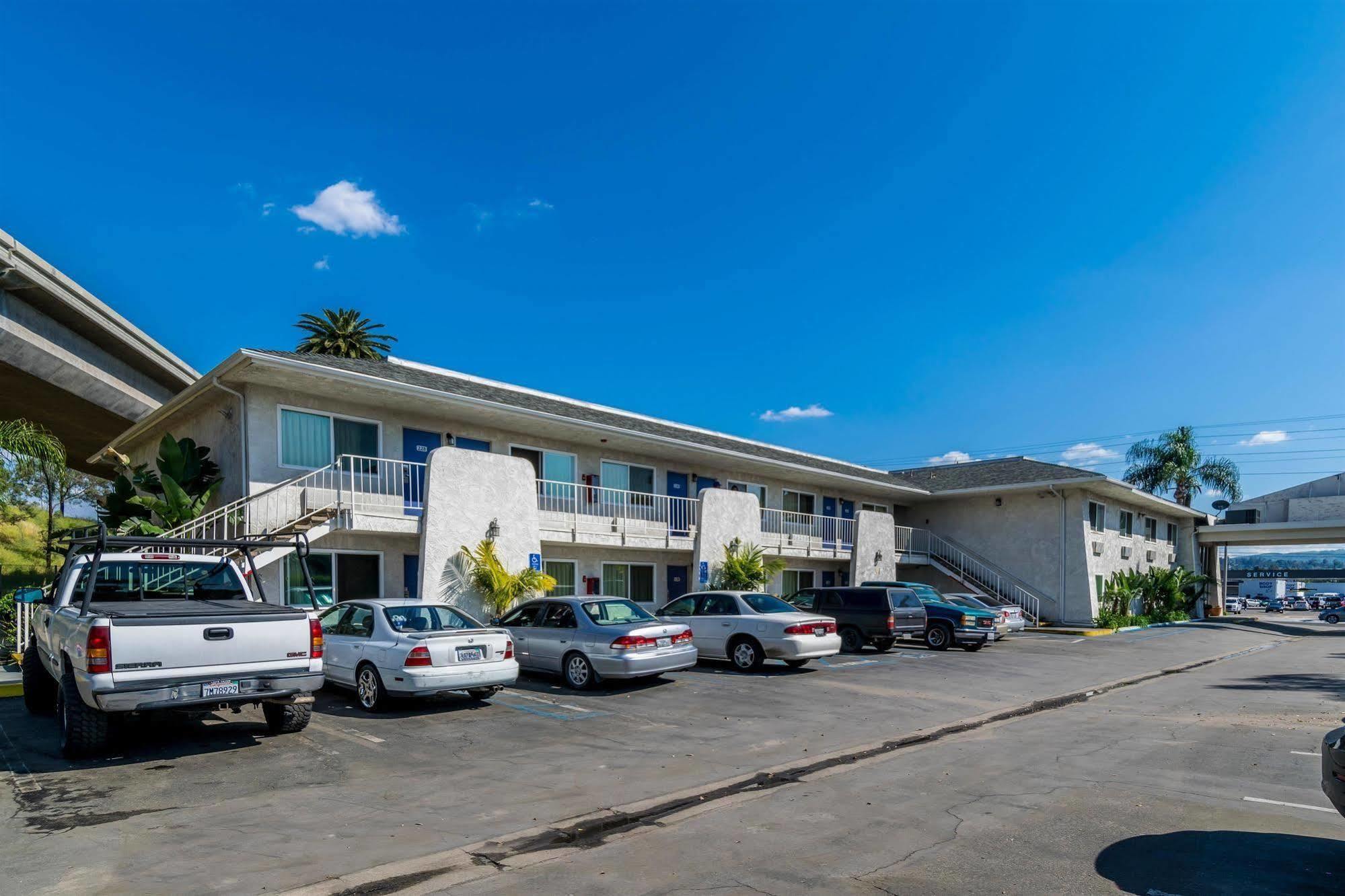 Motel 6-Redlands, CA Eksteriør billede